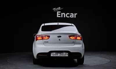 Kia Pride 2013, 80261 км, за 3237.53 USD