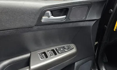 Kia Sportage 2016, 167435 км, за 5285.76 USD - фото 16