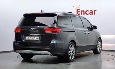 Kia Canival 2016, 167682 км, за 6511.45 USD