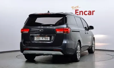 Kia Canival 2016, 167682 км, за 6511.45 USD