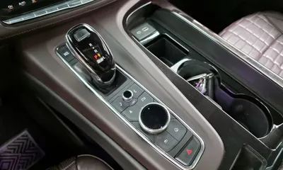 Cadillac Escalade 2021, 78882 км, за 49423.7 USD - фото 9