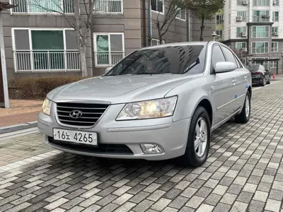 Hyundai Sonata · 2009 год