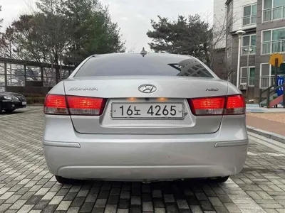 Hyundai Sonata 2009, 130000 км, за 1888.39 USD