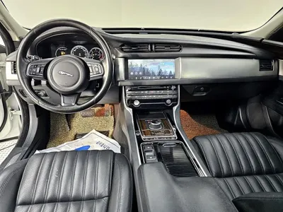 Jaguar XF 2017, 117971 км, за 4543.98 USD