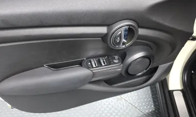 MINI Cooper 2015, 61205 км, за 5386.23 USD - фото 18
