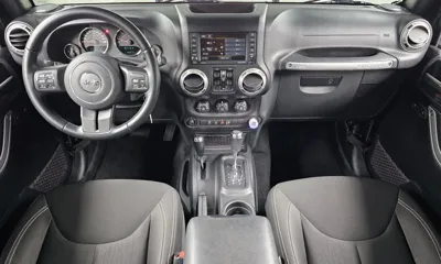 Jeep Wrangler 2017, 39872 км, за 26230.59 USD - фото 7