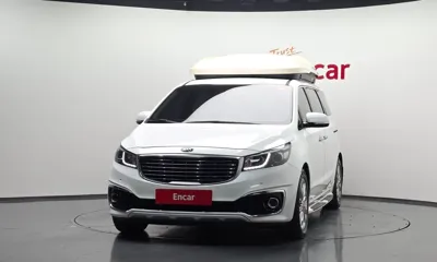 Kia Canival 2016, 170855 км, за 5382.7 USD