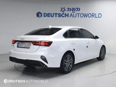 Kia K3 2022, 130938 км, за 9977.68 USD