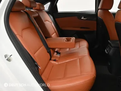Kia K3 2022, 130938 км, за 9977.68 USD - фото 12
