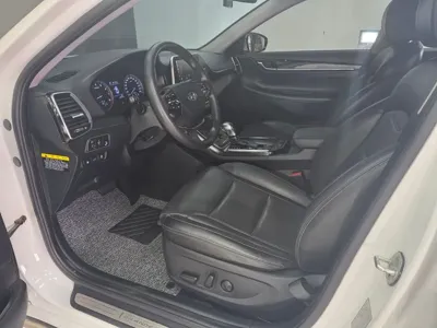 Hyundai Grandeur 2018, 160814 км, за 6045.63 USD - фото 10