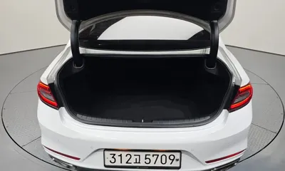Hyundai Grandeur 2018, 160814 км, за 6045.63 USD - фото 20