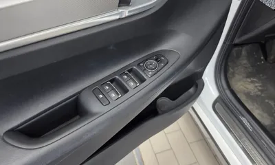 Hyundai Grandeur 2020, 97688 км, за 12750.47 USD - фото 34