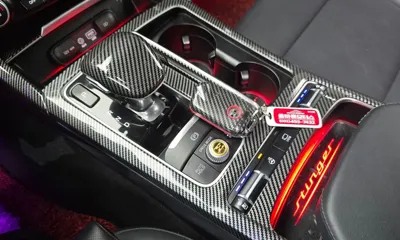 Kia Stinger 2019, 144049 км, за 64705.95 USD - фото 9