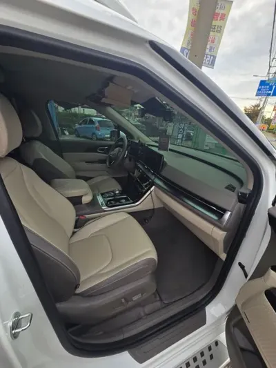 Kia Canival 2023, 36047 км, за 15701.72 USD