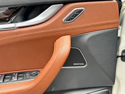 Maserati Levante 2021, 98000 км, за 39566.63 USD - фото 7