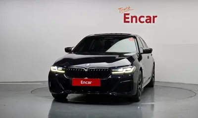BMW 5-Series 2022, 71286 км, за 28939.76 USD