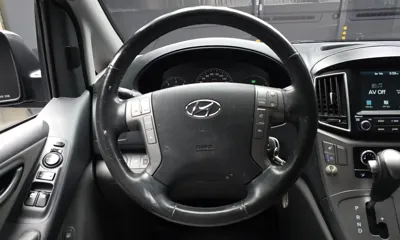 Hyundai Starex 2021, 88442 км, за 9780.75 USD - фото 13