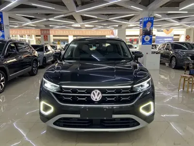 Volkswagen Tayron 2022, 34000 км, за 26456.23 USD