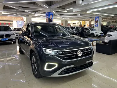 Volkswagen Tayron 2022, 34000 км, за 26456.23 USD