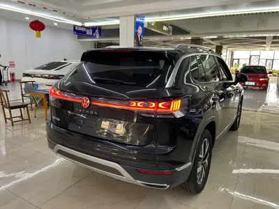 Volkswagen Tayron 2022, 34000 км, за 26456.23 USD