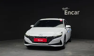 Hyundai Avante 2021, 33850 км, за 12247.56 USD