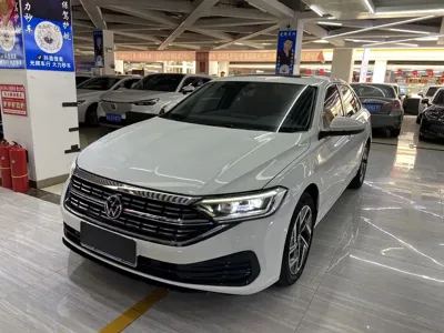 Volkswagen Sagitar · 2022 год