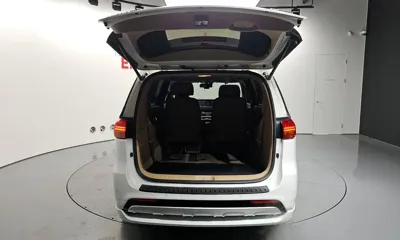 Kia Canival 2017, 158176 км, за 10437.18 USD - фото 20