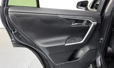 Toyota RAV4 2022, 33891 км, за 26374.95 USD - фото 25