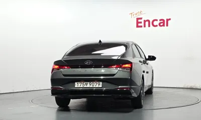 Hyundai Avante 2021, 31544 км, за 11395.45 USD