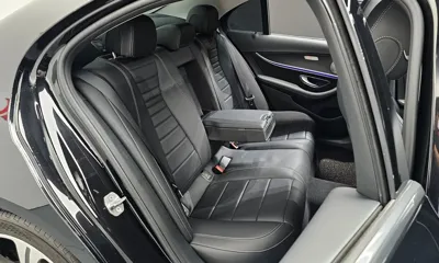 Mercedes-Benz E-Class 2017, 81808 км, за 13325.46 USD - фото 11