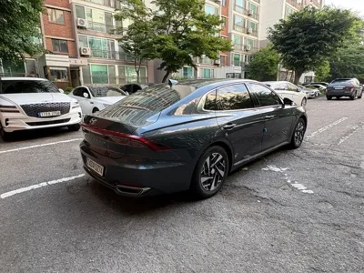Hyundai Grandeur 2021, 92700 км, за 11152.68 USD