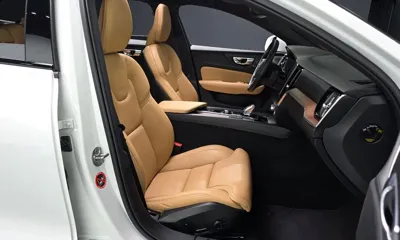 Volvo V60 2023, 25136 км, за 28558.44 USD - фото 26