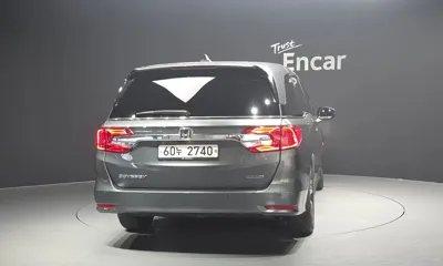 Honda Odyssey 2018, 91779 км, за 13651.43 USD