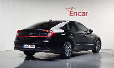 Hyundai Sonata 2021, 57038 км, за 12096.78 USD