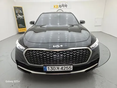 Kia K9 · 2022 год