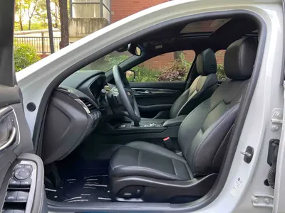 Cadillac CT5 2020, 80000 км, за 15714.82 USD
