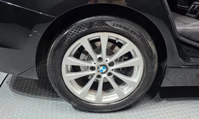 BMW 3-Series 2017, 80563 км, за 9511.62 USD