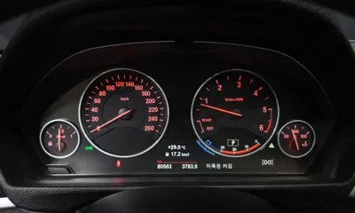 BMW 3-Series 2017, 80563 км, за 9511.62 USD - фото 8
