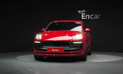 Porsche Macan 2022, 27256 км, за 58225.02 USD