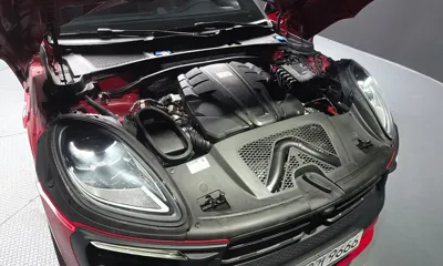 Porsche Macan 2022, 27256 км, за 58225.02 USD - фото 6