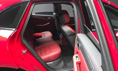 Porsche Macan 2022, 27256 км, за 58225.02 USD - фото 12