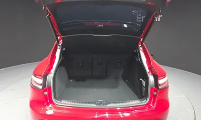 Porsche Macan 2022, 27256 км, за 58225.02 USD - фото 20