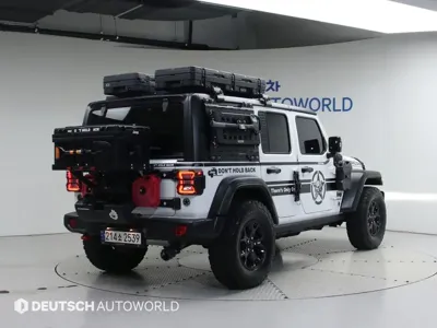Jeep Wrangler 2023, 29466 км, за 38224 USD