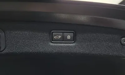 Genesis G90 2019, 22848 км, за 33105.93 USD - фото 20