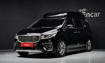 Kia Canival · 2019 год