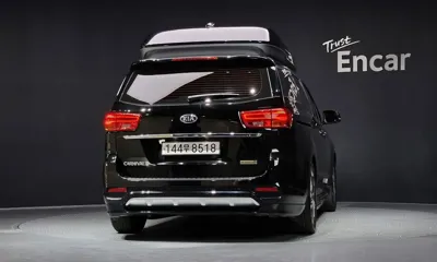 Kia Canival 2019, 68149 км, за 15920.17 USD - фото 4