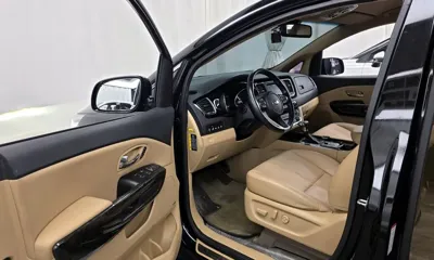 Kia Canival 2019, 68149 км, за 15920.17 USD - фото 10