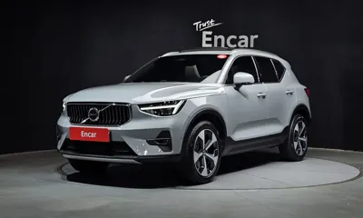 Volvo XC40 · 2025 год