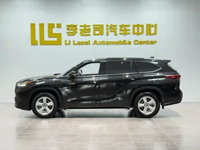 Toyota Highlander 2024, 41000 км, за 25749.94 USD