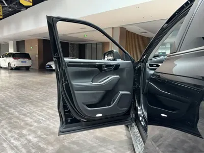 Toyota Highlander 2024, 41000 км, за 25749.94 USD - фото 9